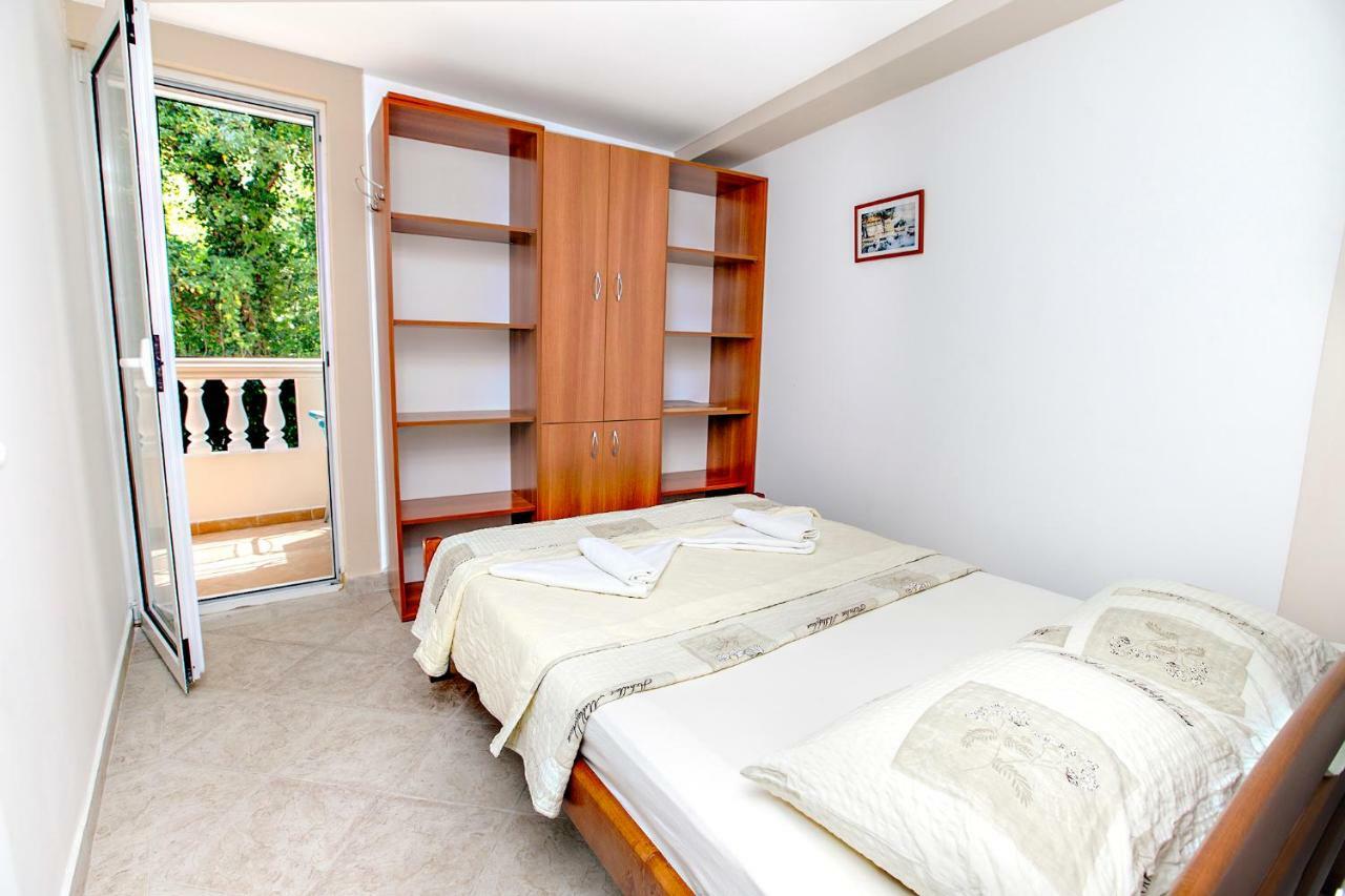 Apartments Villa Popovic كوتور المظهر الخارجي الصورة