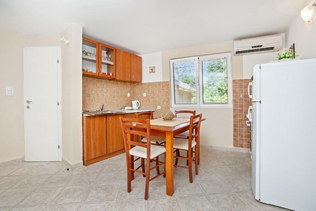 Apartments Villa Popovic كوتور المظهر الخارجي الصورة