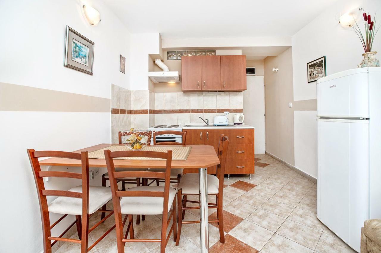 Apartments Villa Popovic كوتور المظهر الخارجي الصورة