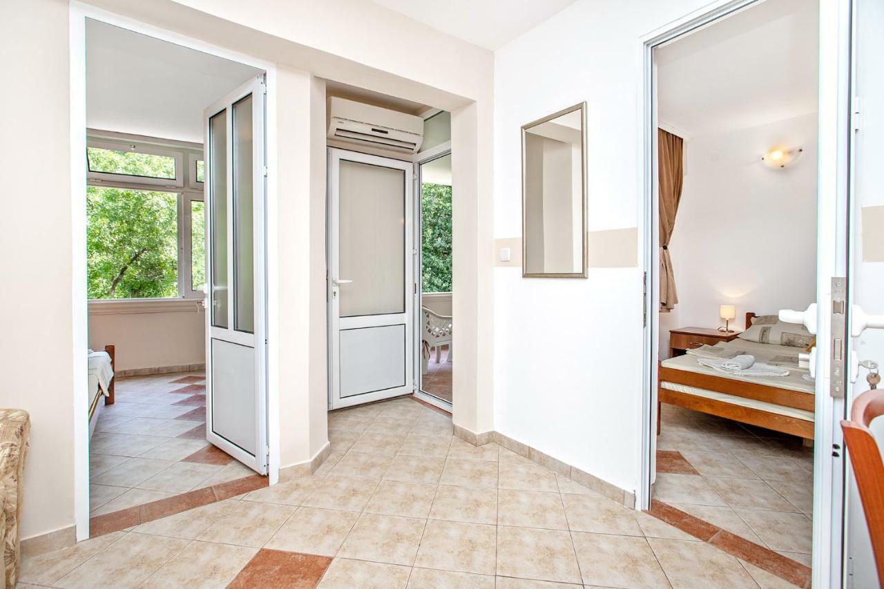 Apartments Villa Popovic كوتور المظهر الخارجي الصورة