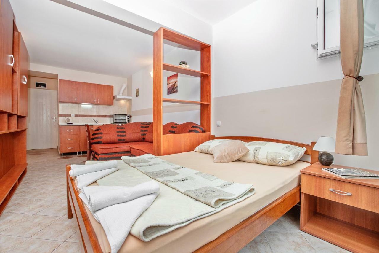 Apartments Villa Popovic كوتور المظهر الخارجي الصورة