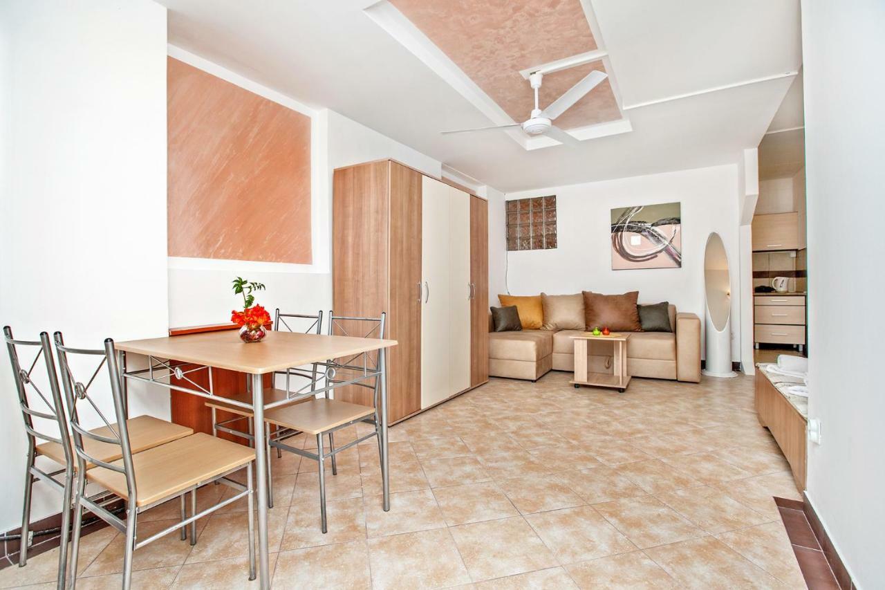 Apartments Villa Popovic كوتور المظهر الخارجي الصورة