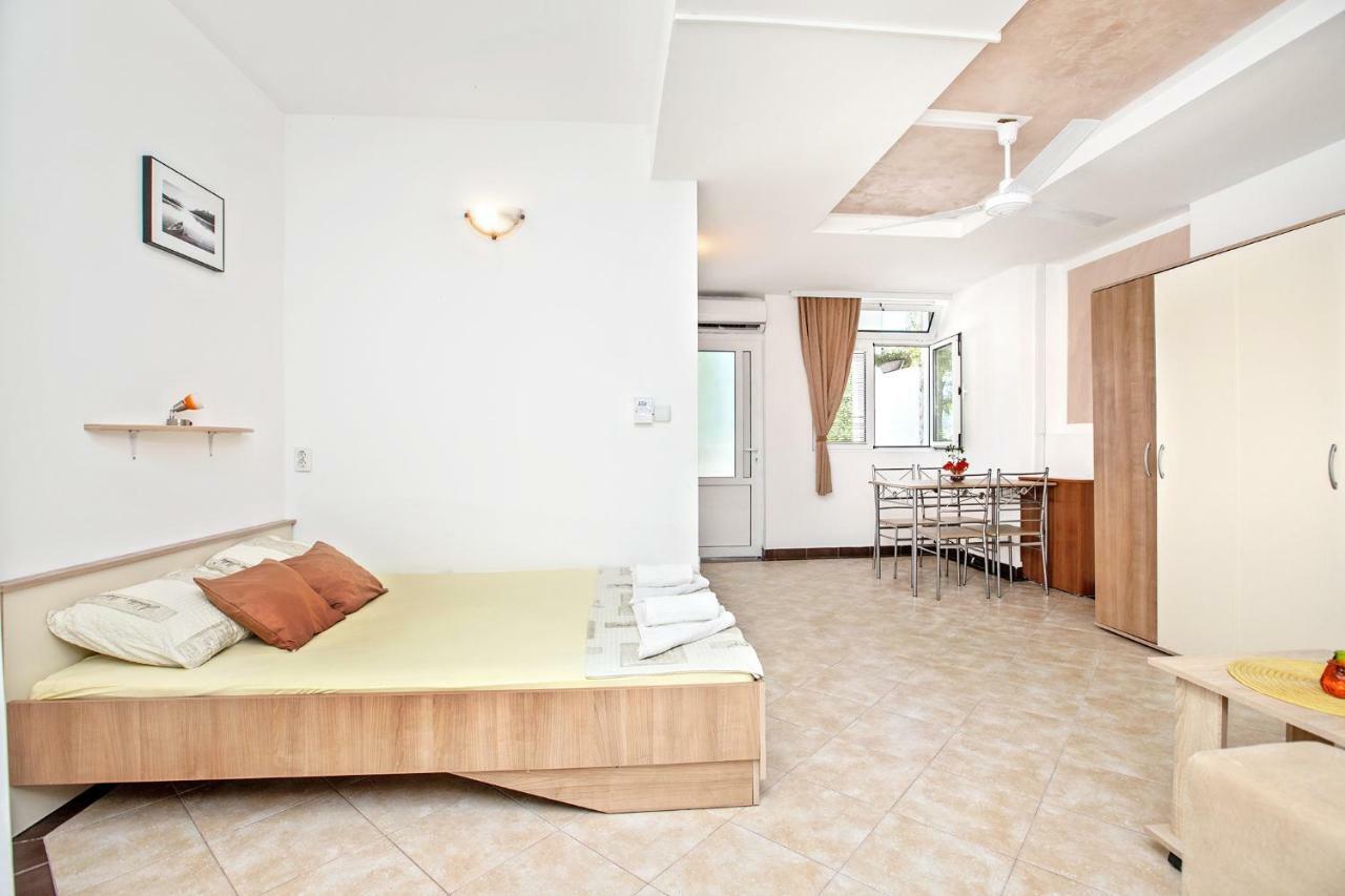 Apartments Villa Popovic كوتور المظهر الخارجي الصورة