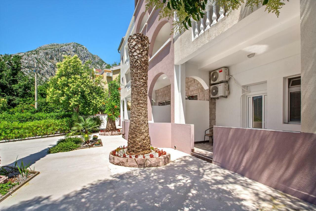 Apartments Villa Popovic كوتور المظهر الخارجي الصورة